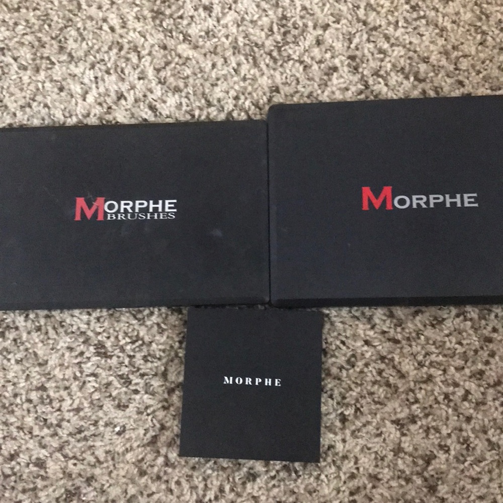 Morphe palettes lightly used